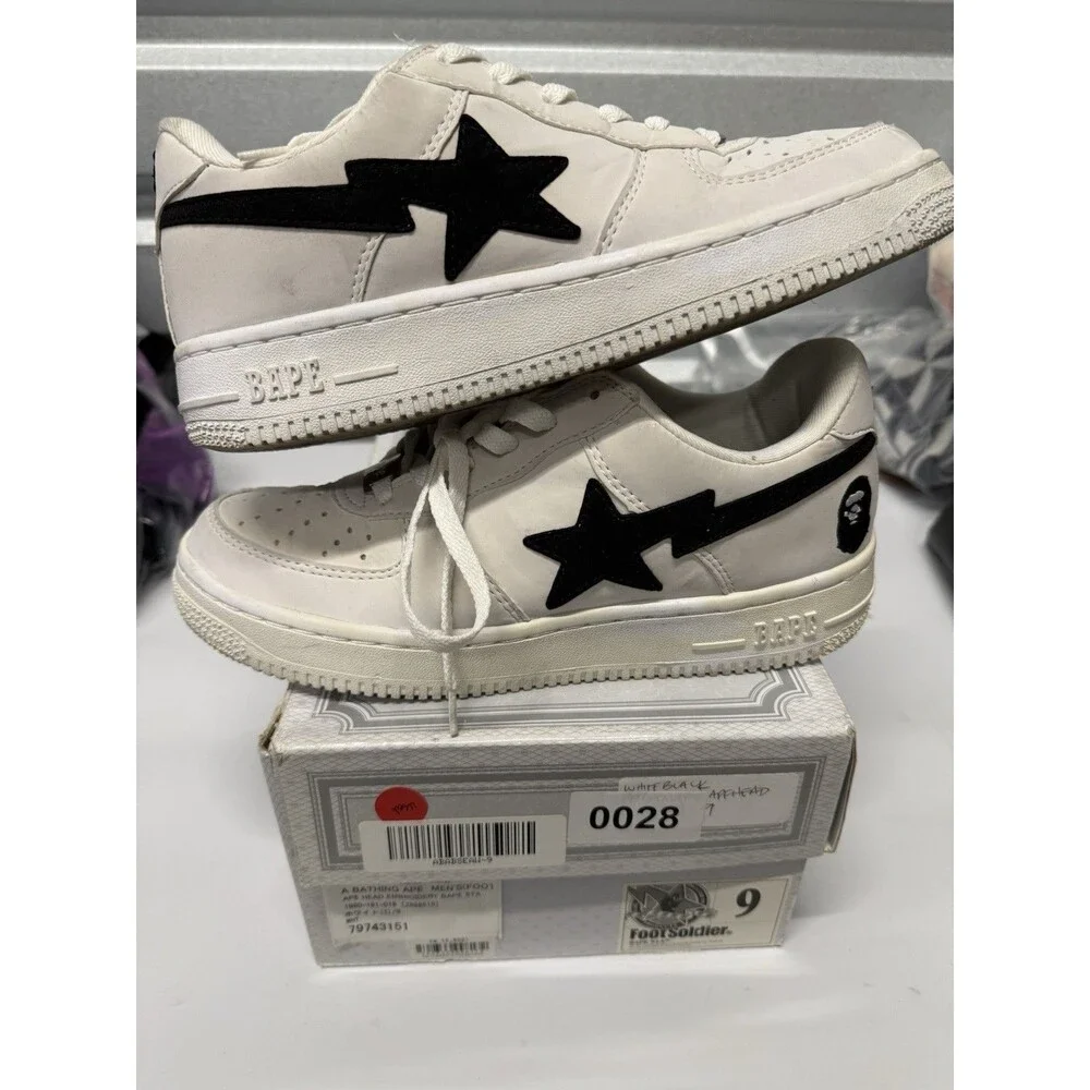 A Bathing Ape BAPE STA Low Top Sneaker Black/White w/ Box 2888515 Size  9